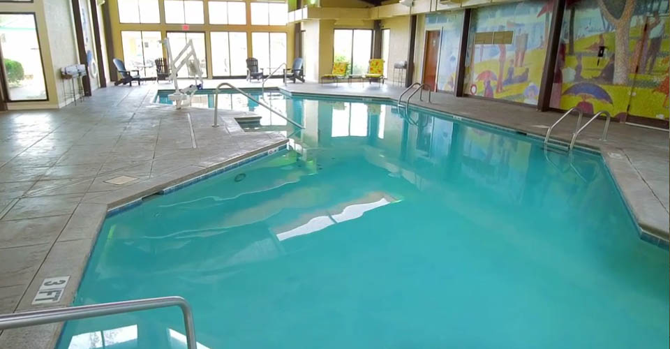 Indoor Heated Pool Music Road Hotel 960