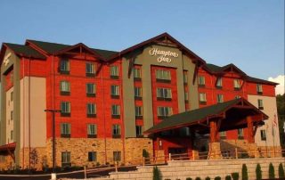 View of the Front Entrance to the Hampton Inn Pigeon Forge on Teaster Lane 600