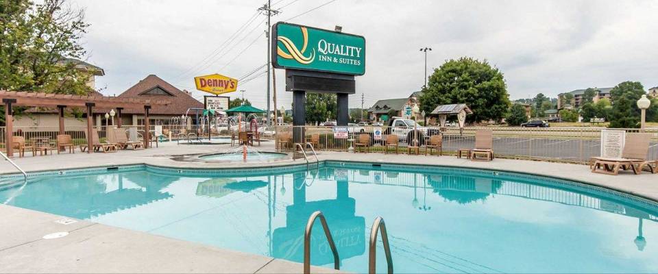 View of the Outdoor Hotel Pool at the Quality Inn and Suites at Dollywood Lane in Pigeon Forge 960